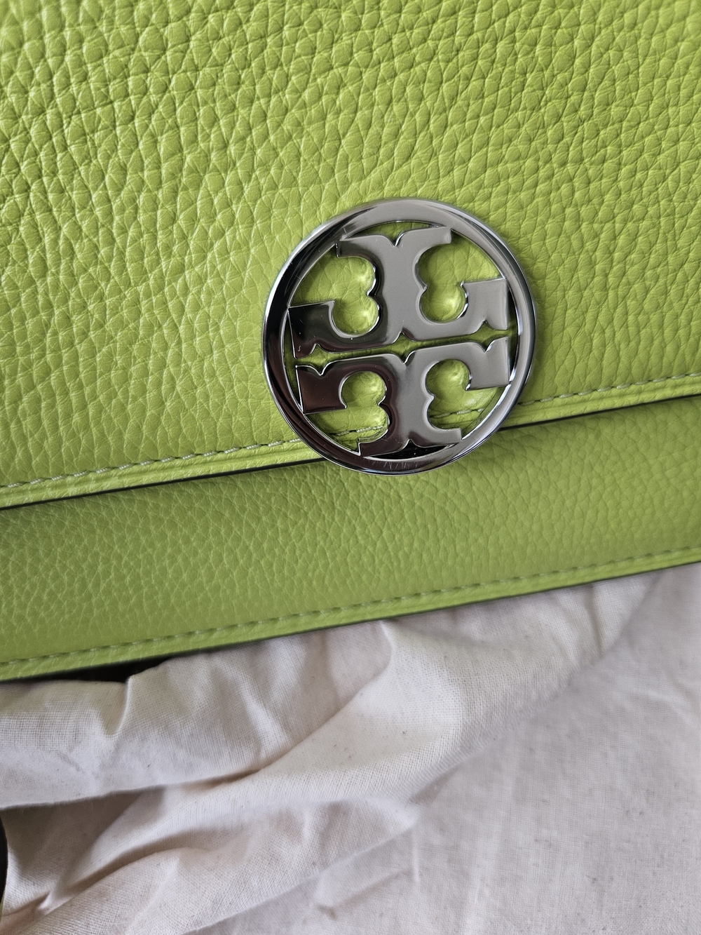 Tory Burch Miller Flap Green Leather Shoulder Bag - Picture 4 of 11
